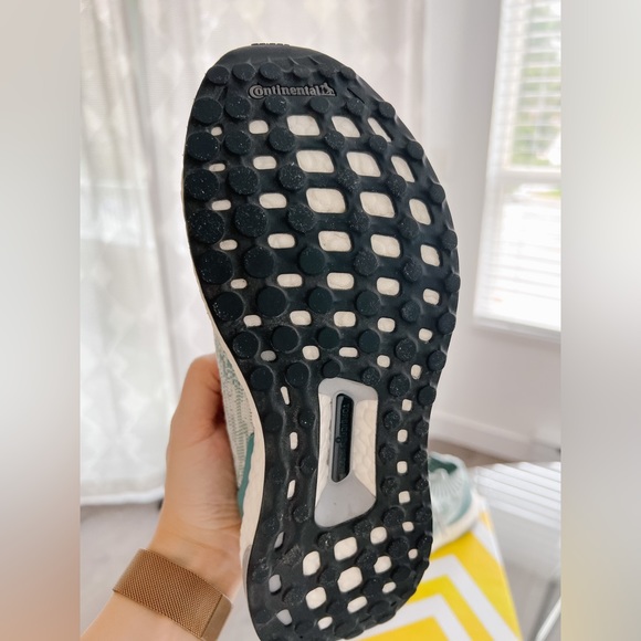 2016 Adidas ultraBOOST Uncaged ‘Crystal White’ - Picture 3 of 5